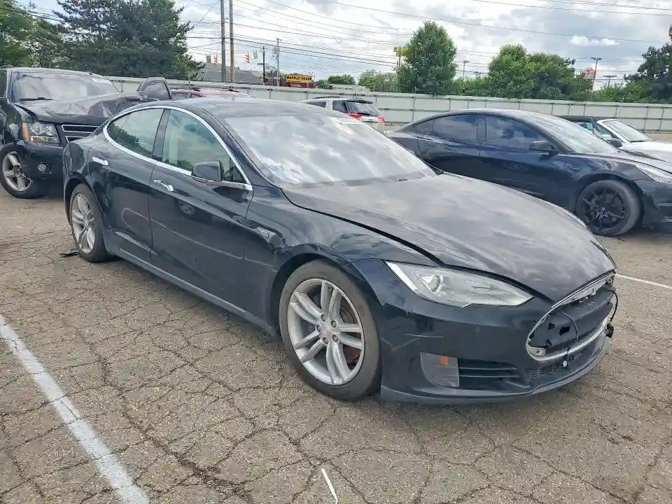 5YJSA1S22FF096783 2015 TESLA MODEL S-3