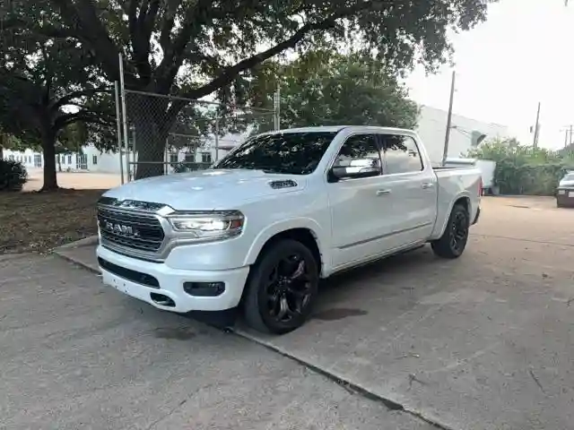 1C6RREHT6KN683294 2019 RAM 1500-1