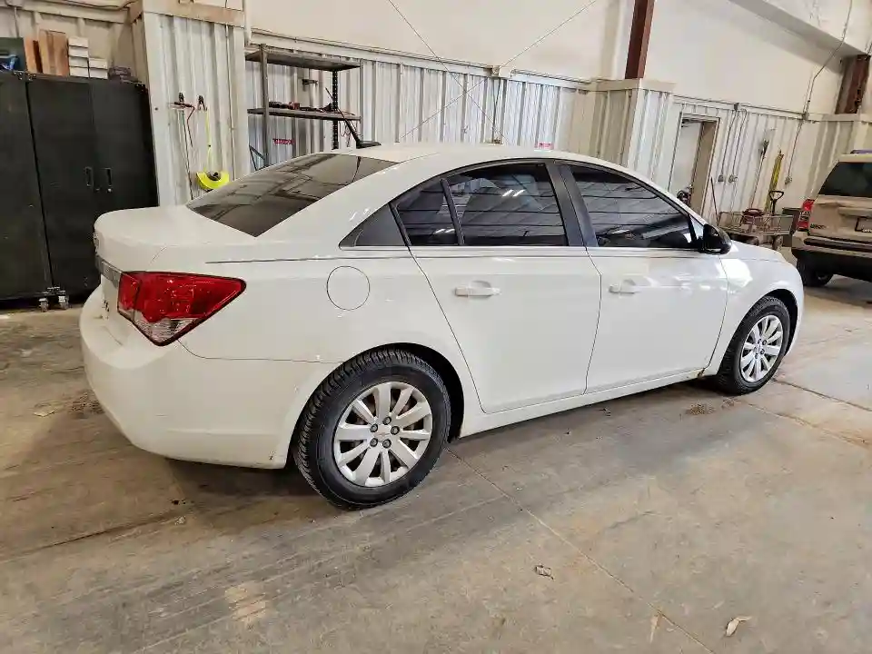 1G1PC5SH5B7129666 2011 CHEVROLET CRUZE-2