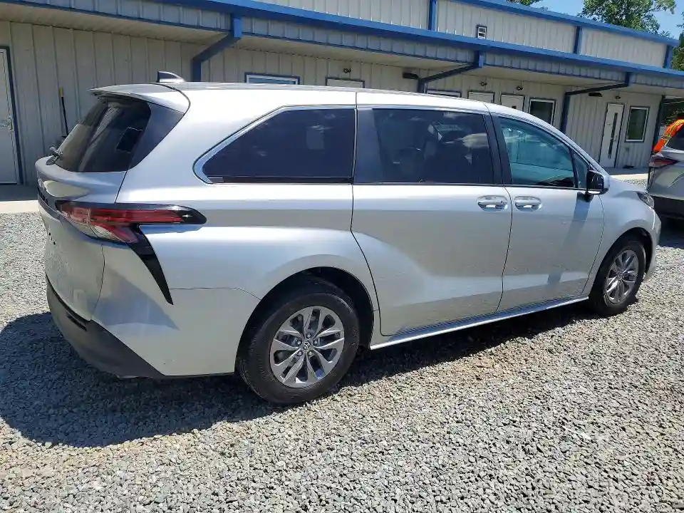 5TDKRKEC9NS115746 2022 TOYOTA ALL MODELS-2