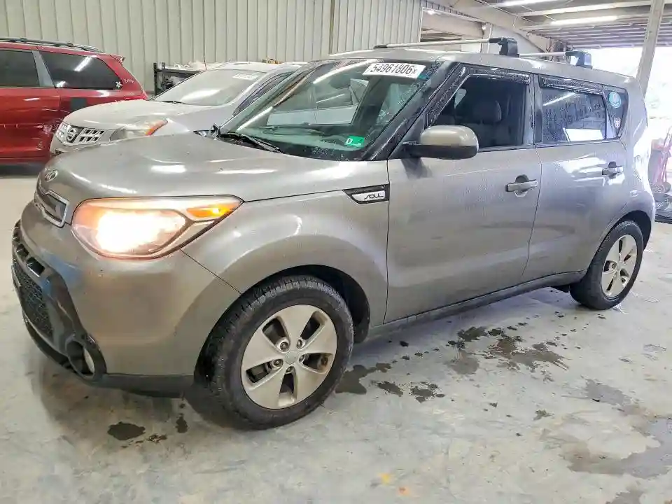 KNDJP3A5XG7386469 2016 KIA SOUL-0