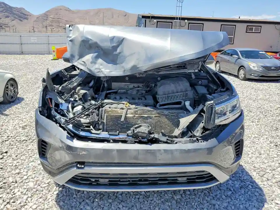 1V2HE2CAXNC216396 2022 VOLKSWAGEN ATLAS-4