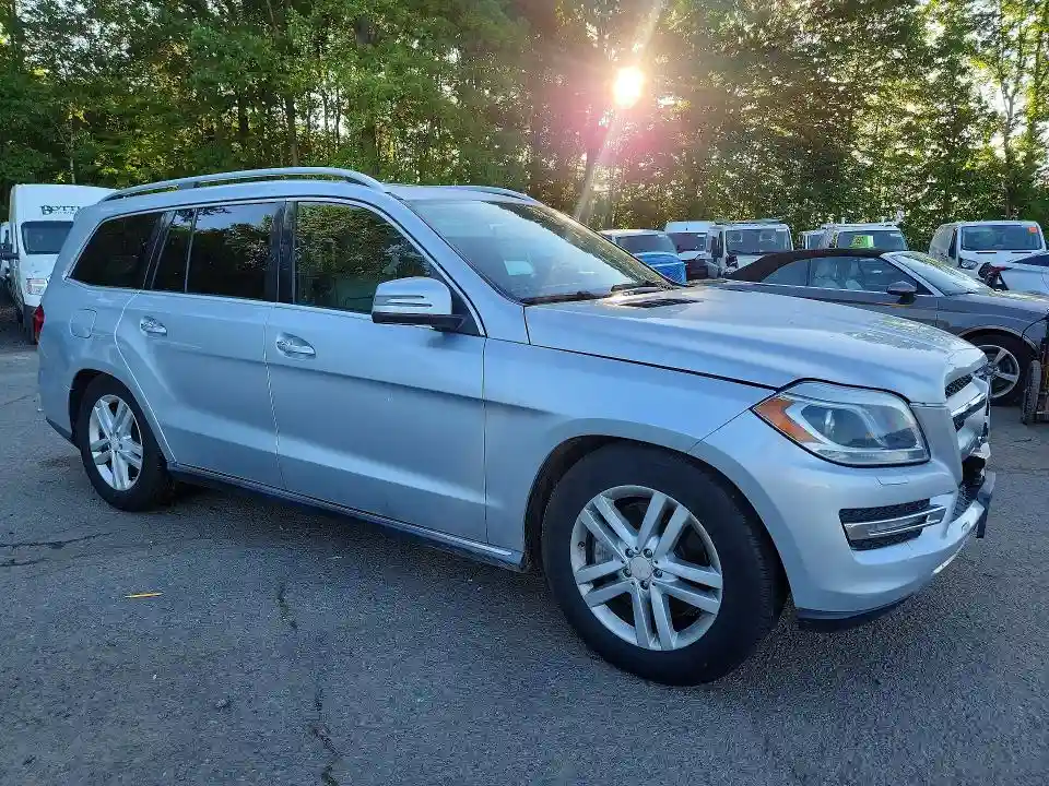 4JGDF7CE1DA180150 2013 MERCEDES-BENZ GL-CLASS-3