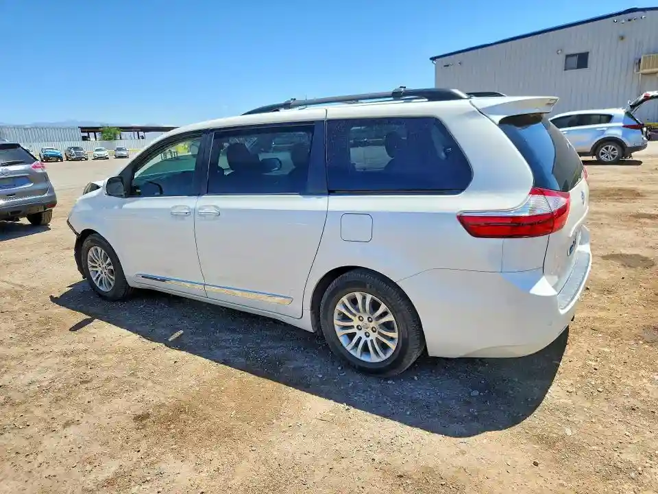 5TDYZ3DC1HS883288 2017 TOYOTA SIENNA-1