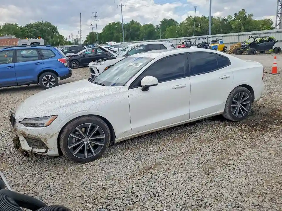 7JR102FK4MG102697 2021 VOLVO S60-0