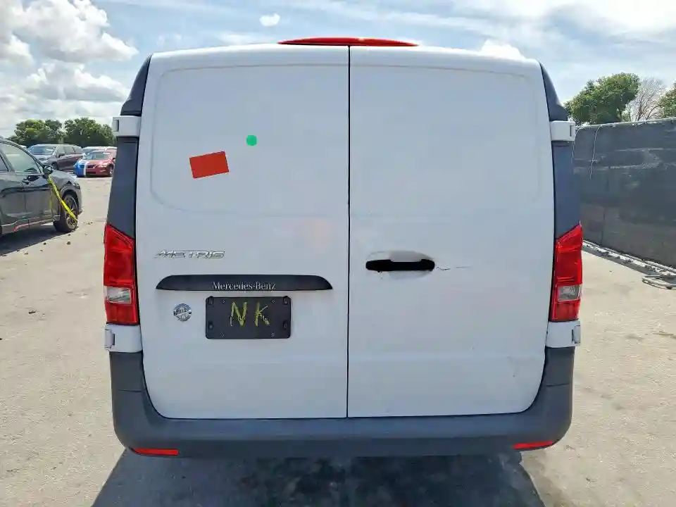 WD3PG2EA1H3228696 2017 MERCEDES-BENZ METRIS-5