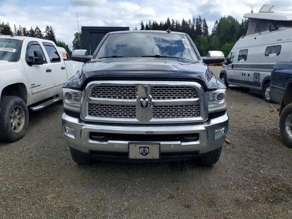 3C6UR5FL7JG403810 2018 RAM 2500-4