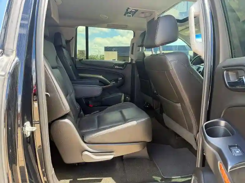1GNSKJKC5JR172013 2018 CHEVROLET SUBURBAN-5