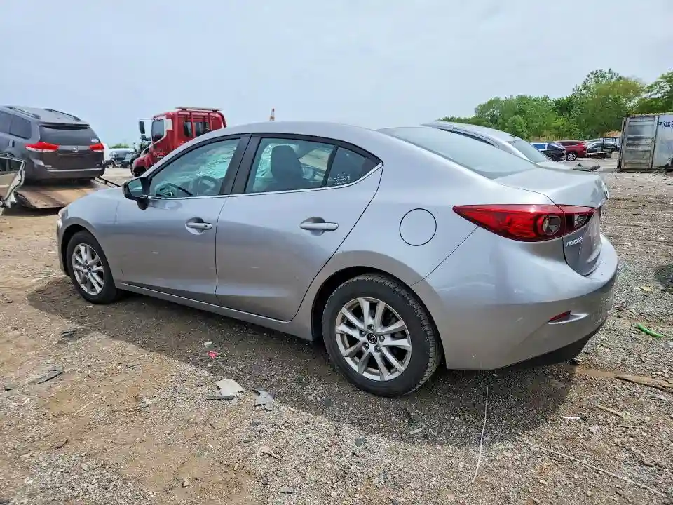 JM1BM1U7XG1334986 2016 MAZDA 3-1