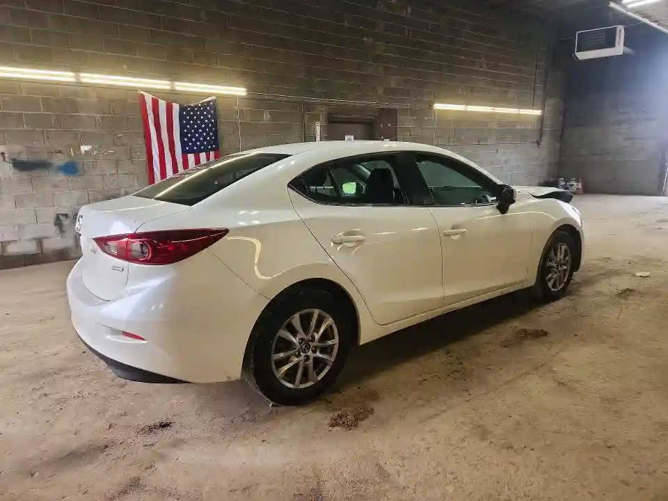 3MZBM1U75GM328044 2016 MAZDA 3-2