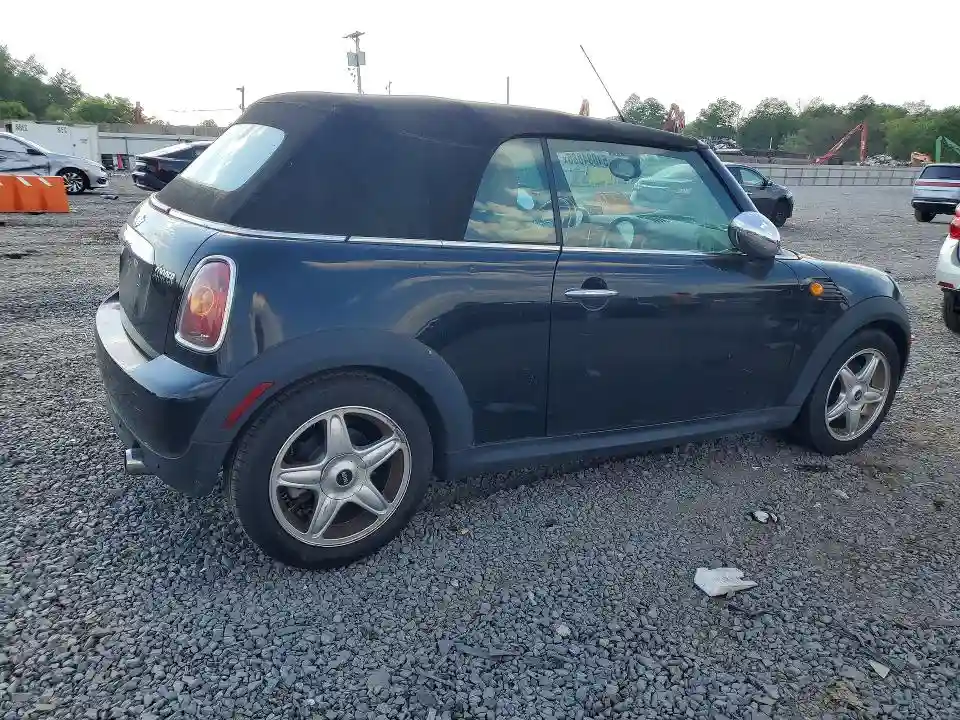 WMWMR3C51ATZ19101 2010 MINI COOPER-2