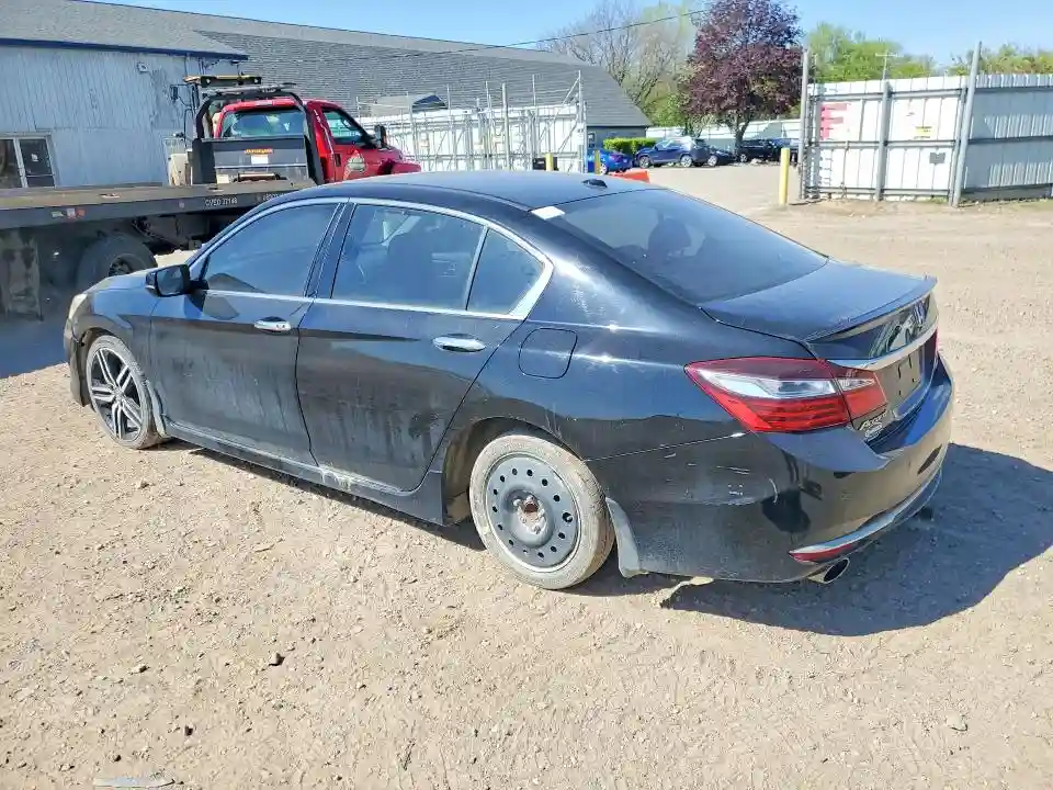 1HGCR3F91HA005032 2017 HONDA ACCORD-1