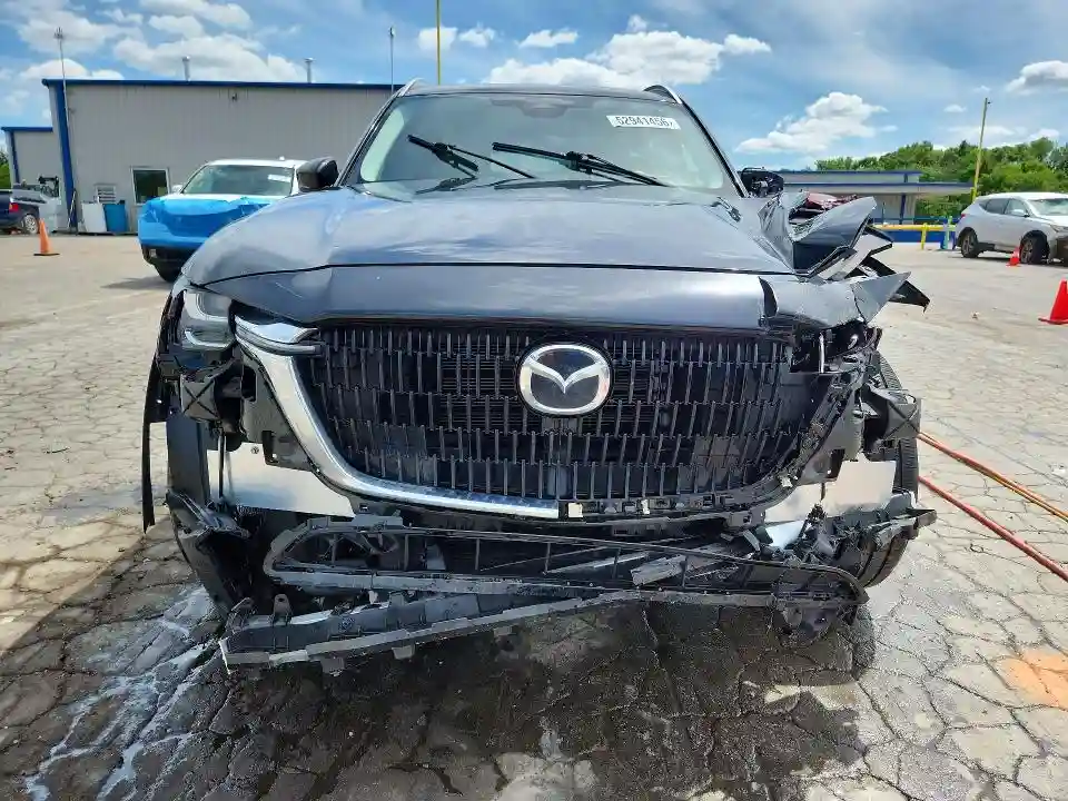 JM3KKCHD7R1121375 2024 MAZDA CX-90-4