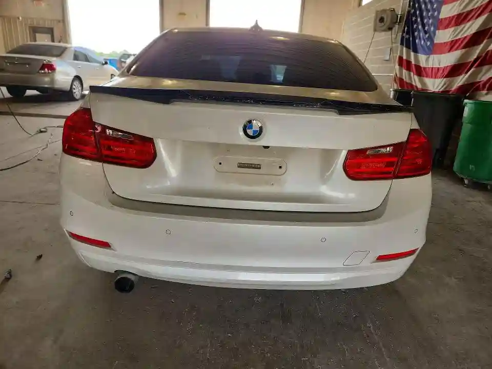 WBA3C3G57FNS74909 2015 BMW 3 SERIES-5