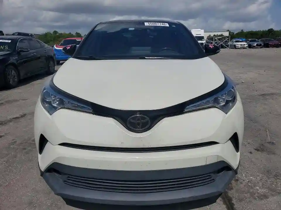 NMTKHMBX6KR091518 2019 TOYOTA C-HR-4