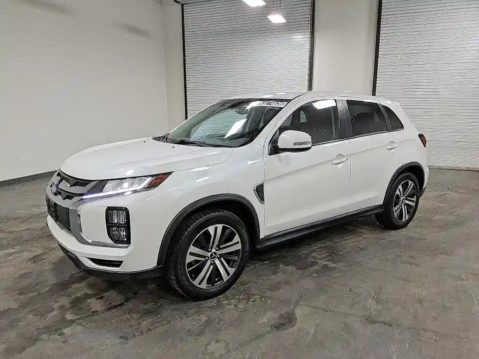 JA4ARUAU5MU012995 2021 MITSUBISHI OUTLANDER-0
