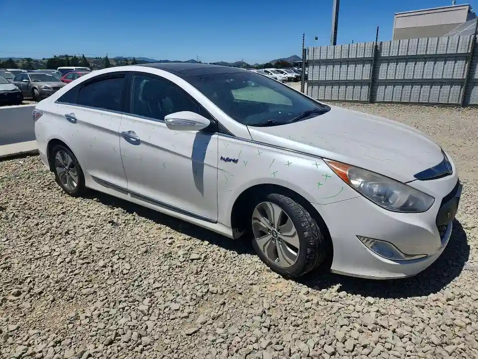KMHEC4A48DA064966 2013 HYUNDAI SONATA-3