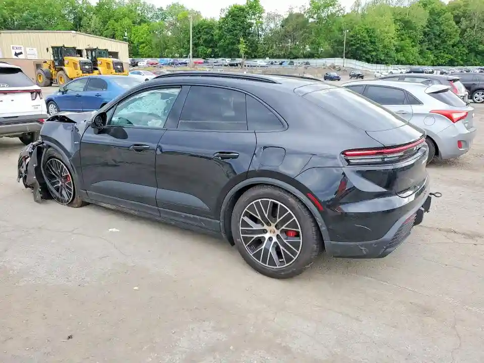 WP1AB2XA9SL153661 2025 PORSCHE MACAN 4S-1