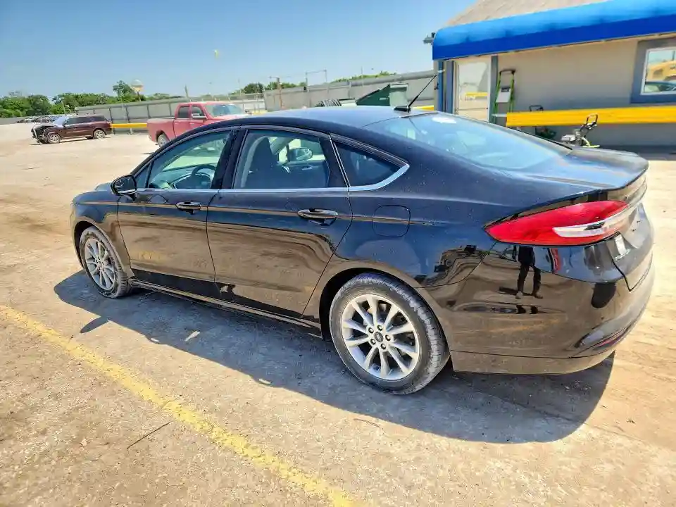 3FA6P0H70HR380417 2017 FORD FUSION-1