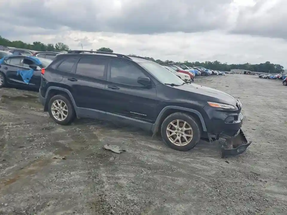 1C4PJLABXHW613412 2017 JEEP GRAND CHEROKEE-3