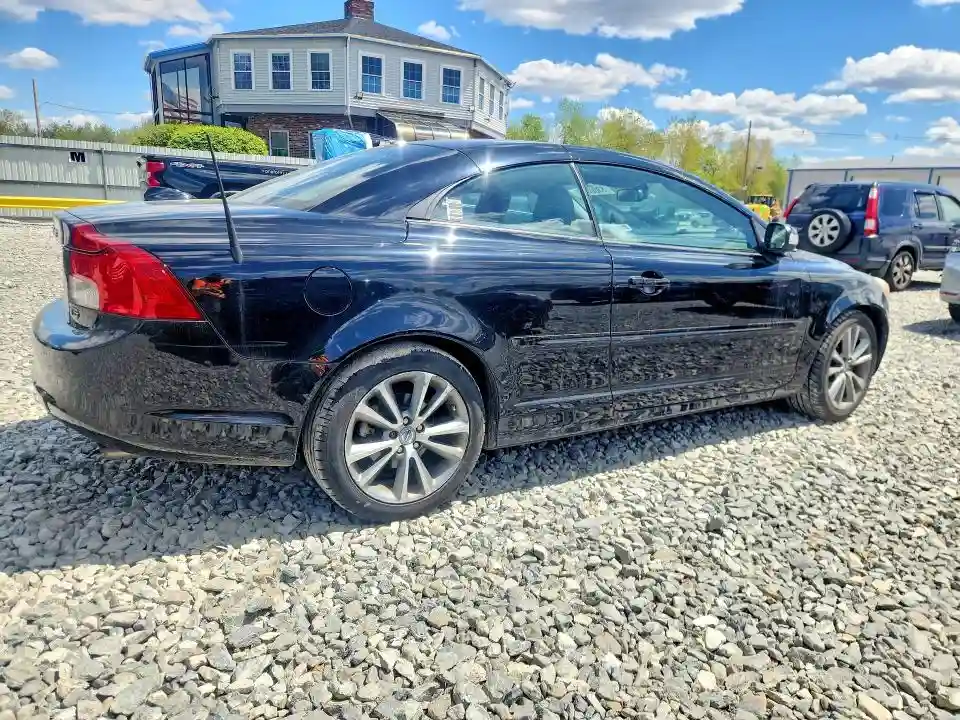 YV1672MCXDJ140556 2013 VOLVO C70-2