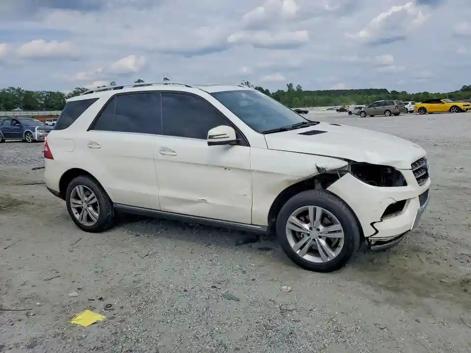 4JGDA5JB6DA263200 2013 MERCEDES-BENZ M-CLASS-3