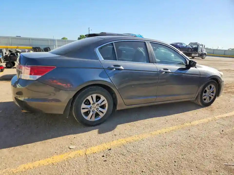 1HGCP2F48CA053821 2012 HONDA ACCORD-2