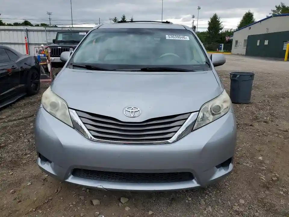 5TDDK3DC4ES075208 2014 TOYOTA SIENNA-4