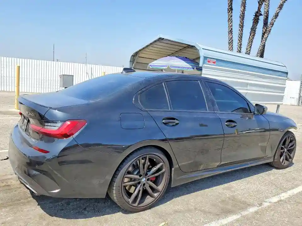 3MW5U7J0XN8C78240 2022 BMW M3-2