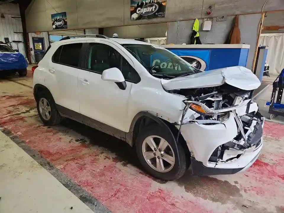 KL7CJPSM7NB541123 2022 CHEVROLET TRAX-3
