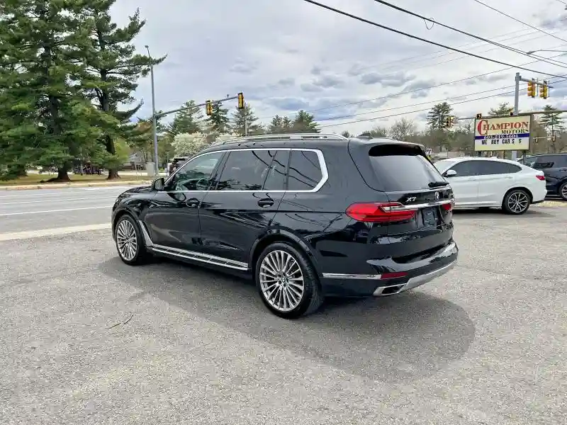 5UXCW2C06M9F67044 2021 BMW X7-2