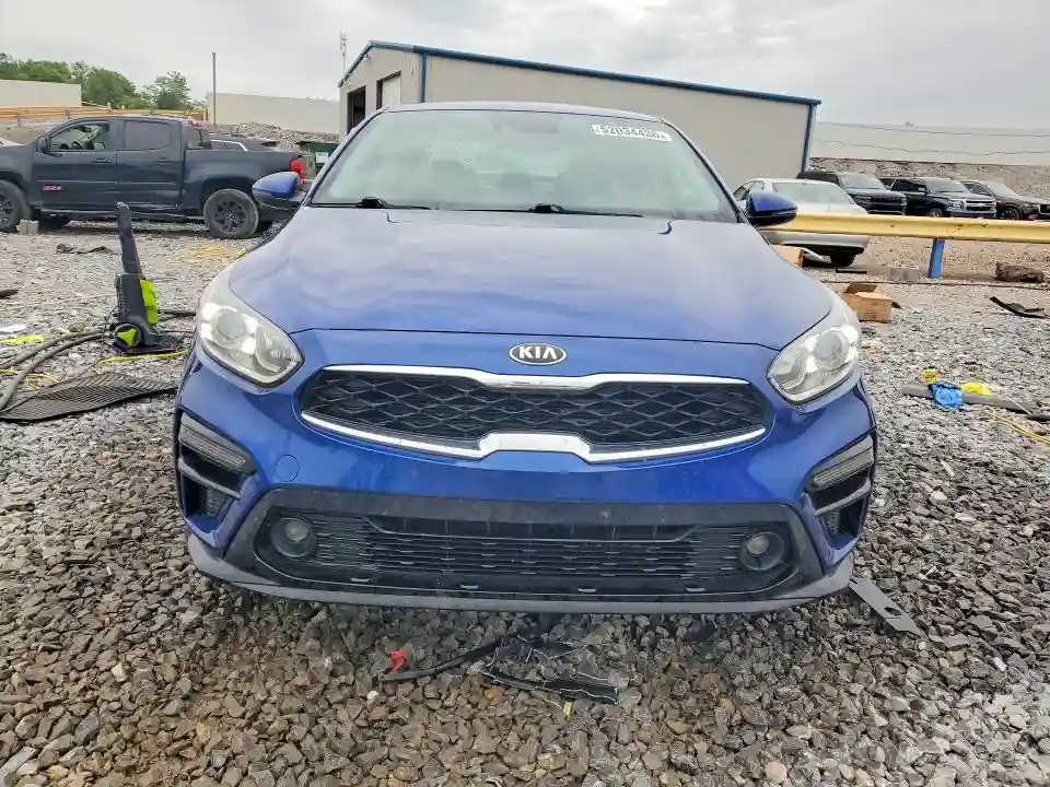 3KPF54AD7ME281280 2021 KIA FORTE-4
