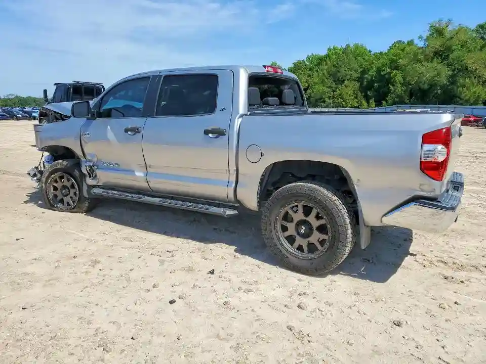 5TFEW5F17HX225052 2017 TOYOTA TUNDRA-1
