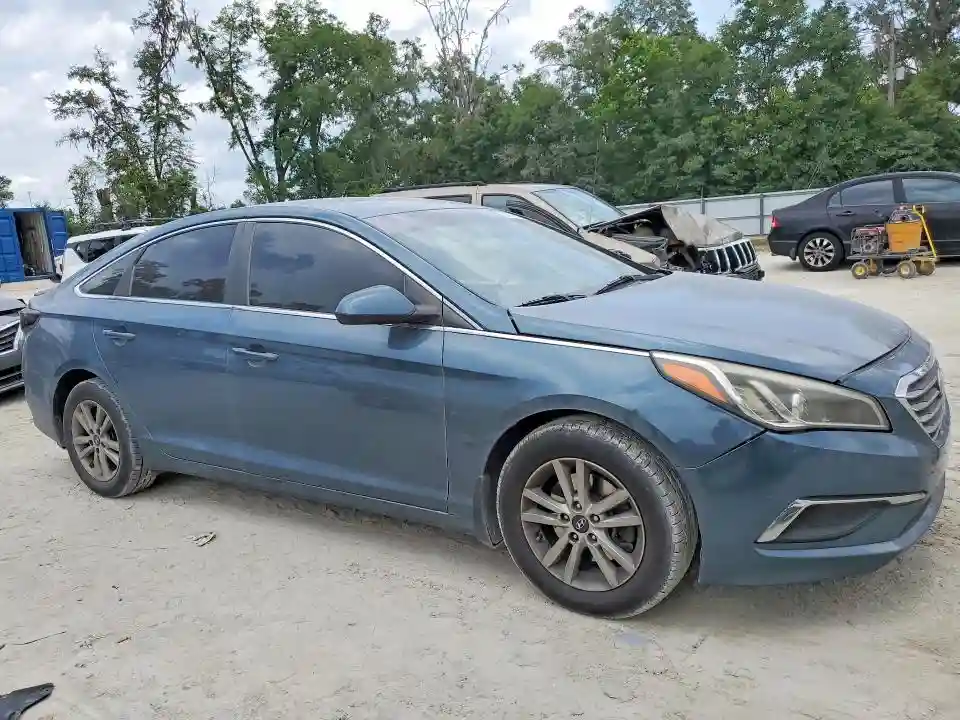 5NPE24AF6FH250624 2015 HYUNDAI SONATA-3