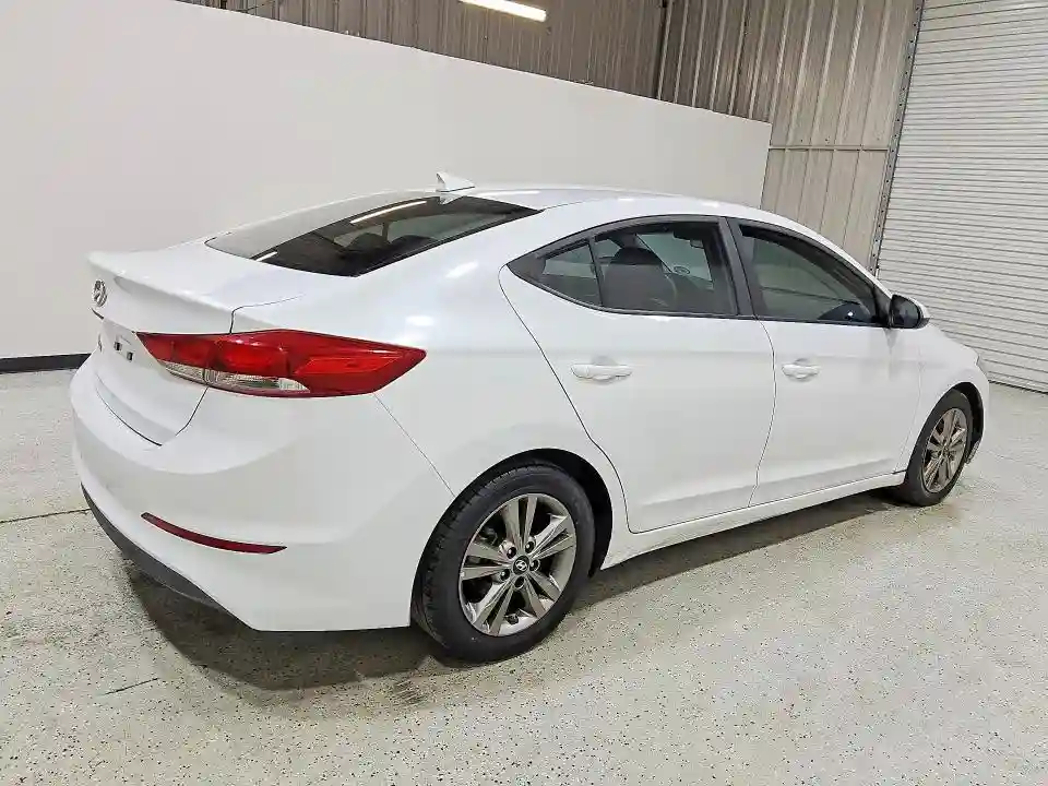 5NPD84LF5JH310702 2018 HYUNDAI ELANTRA-2