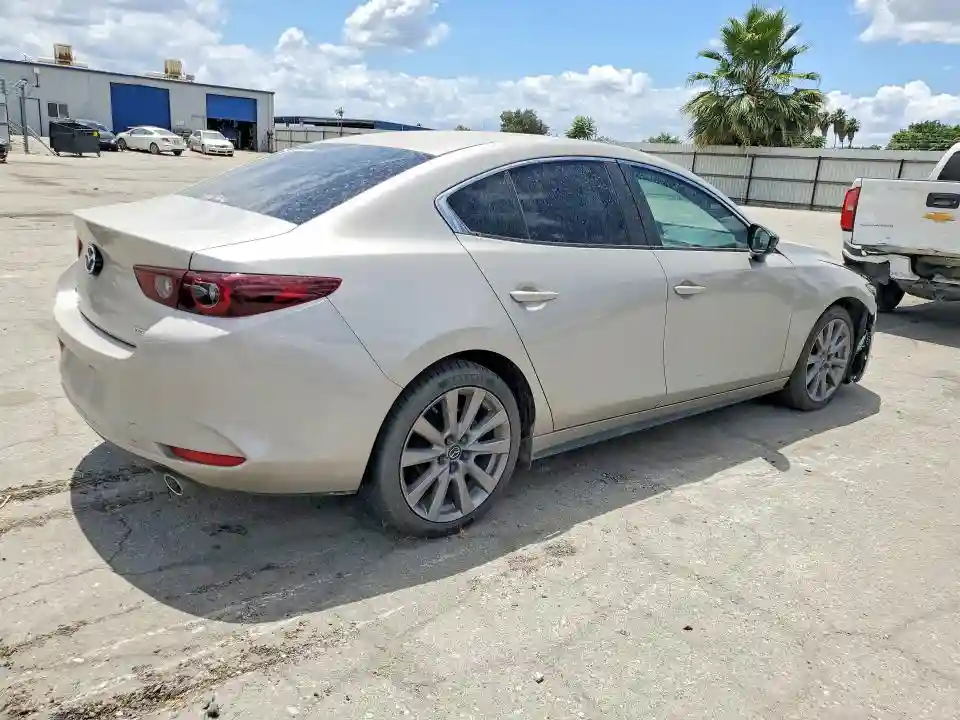 3MZBPABM2PM376794 2023 MAZDA 3-2