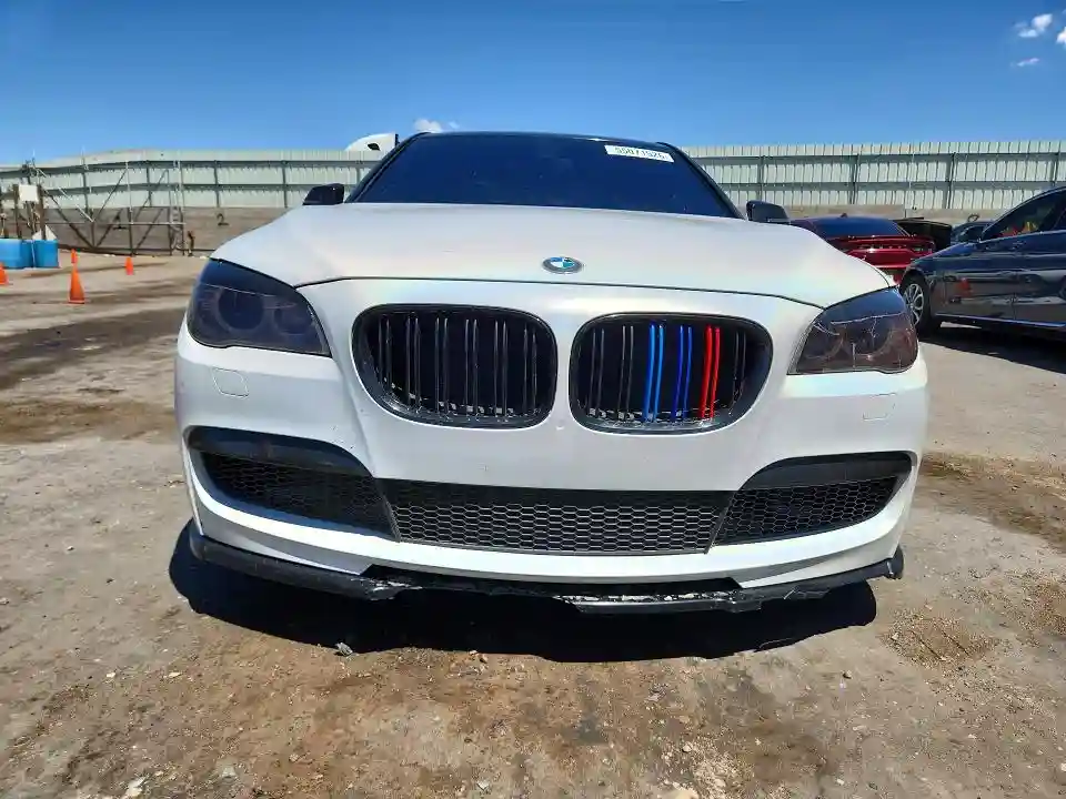 WBAYA6C54DD143622 2013 BMW 7 SERIES-4