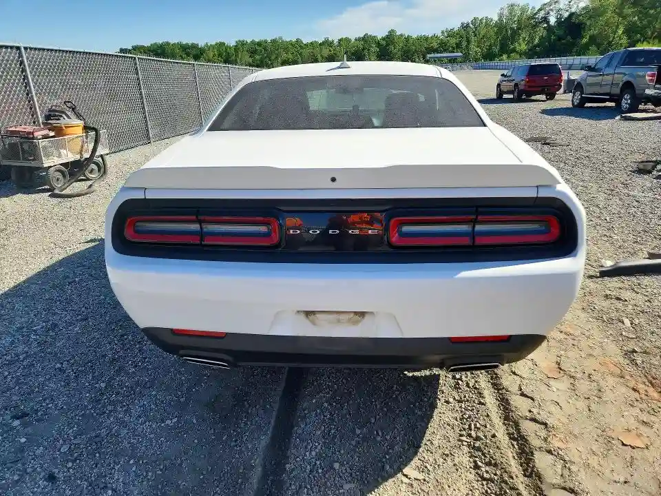 2C3CDZAG5LH198967 2020 DODGE CHALLENGER-5