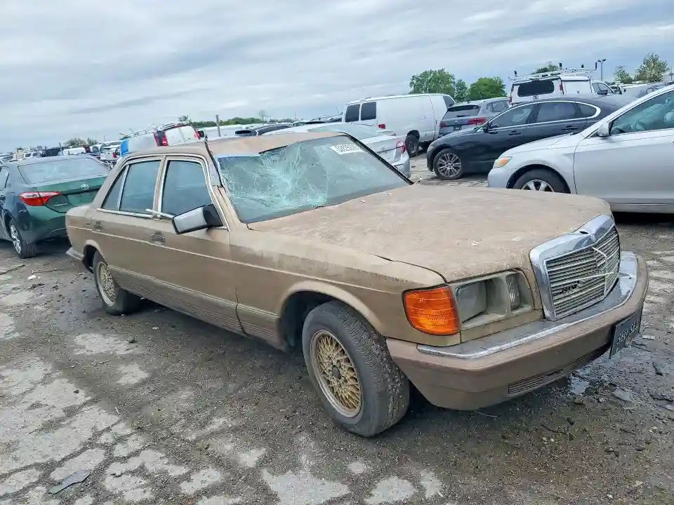 WDBCA33A7DB044151 1983 MERCEDES-BENZ 380-CLASS-3