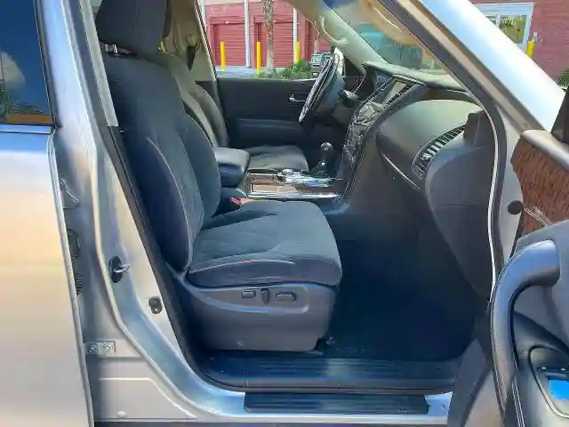 JN8AY2NC1H9507061 2017 NISSAN ARMADA-4