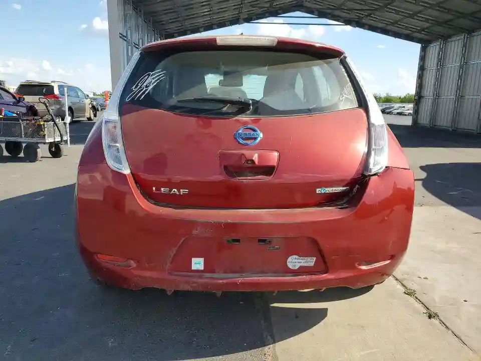 JN1AZ0CP9BT001638 2011 NISSAN LEAF-5