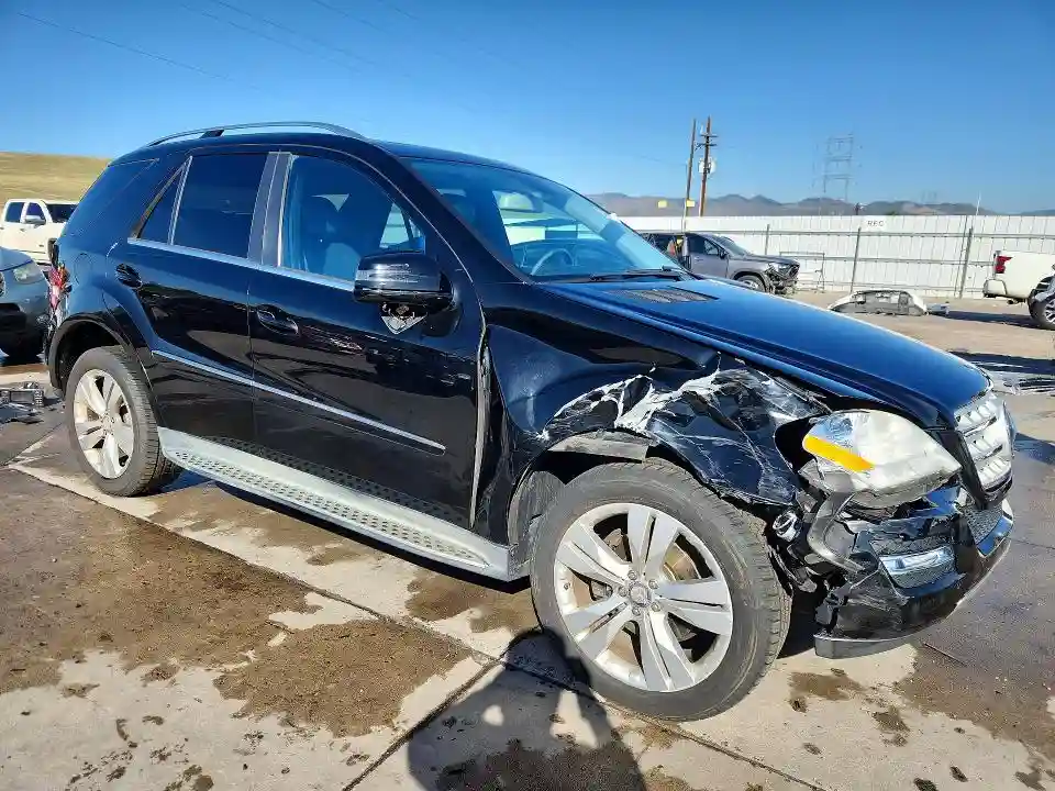 4JGBB8GB0BA724529 2011 MERCEDES-BENZ M-CLASS-3