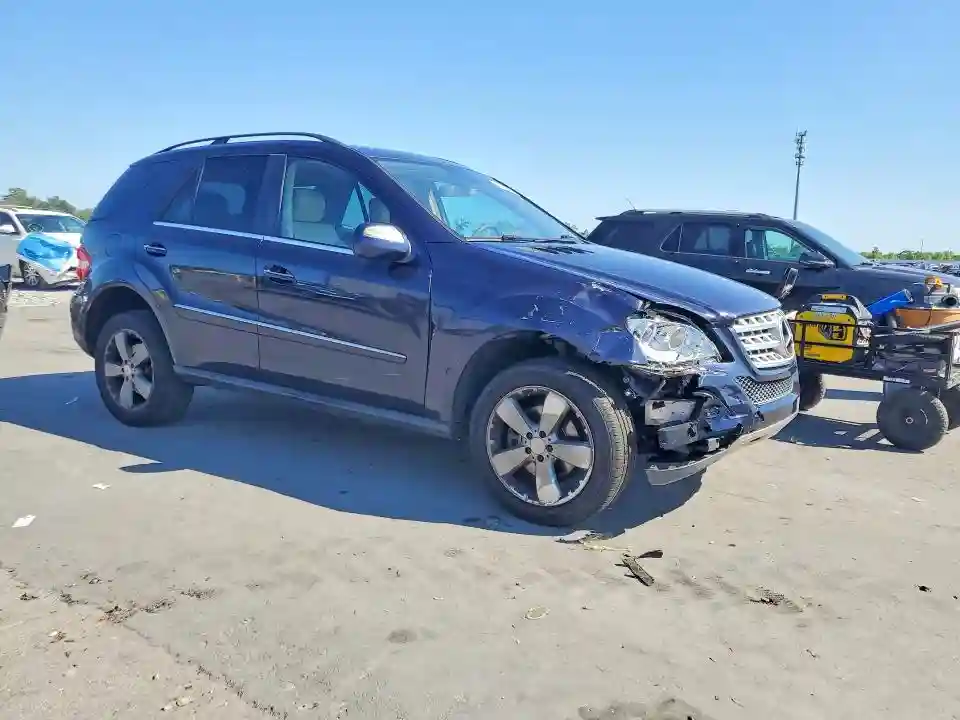 4JGBB8GB3AA605887 2010 MERCEDES-BENZ M-CLASS-3