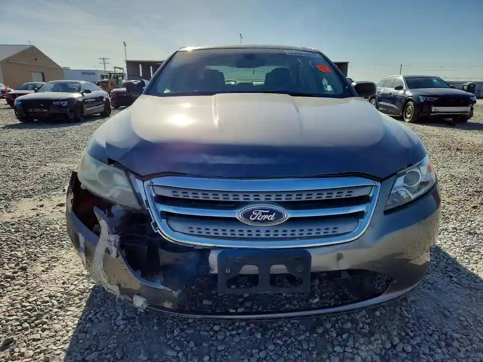 1FAHP2DWXBG126116 2011 FORD TAURUS-4