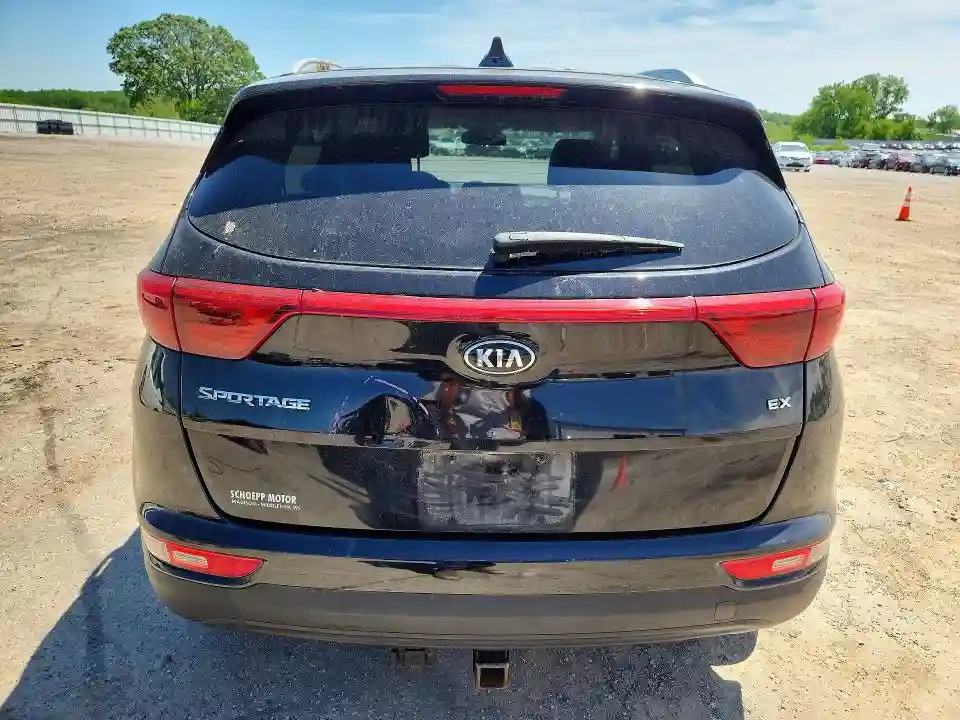 KNDPNCAC8J7355694 2018 KIA SPORTAGE-5