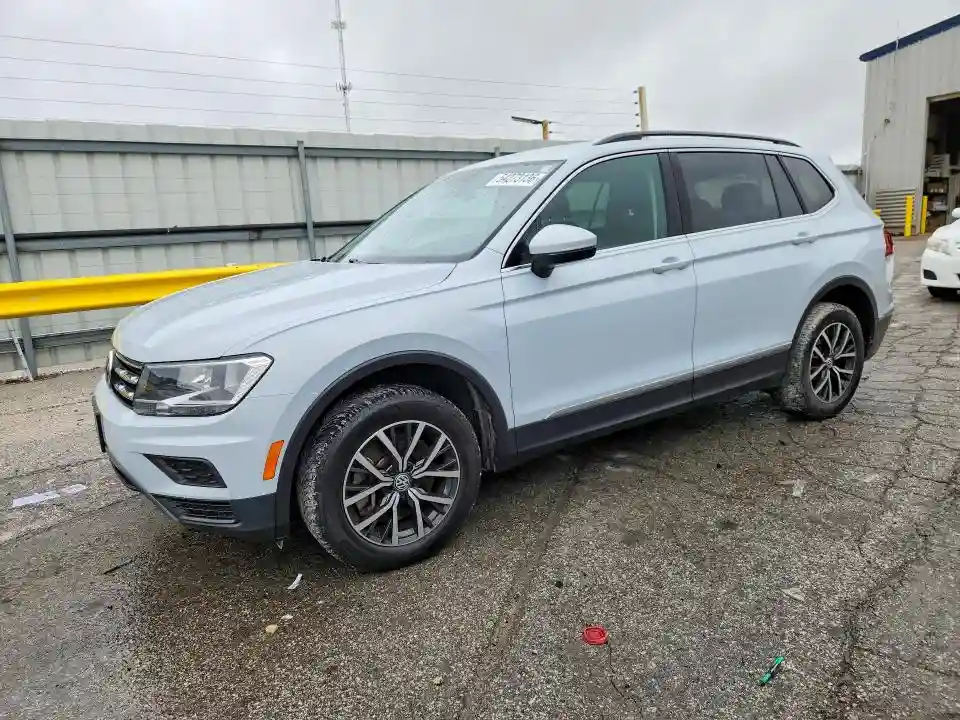 3VV2B7AX0JM205356 2018 VOLKSWAGEN TIGUAN-0
