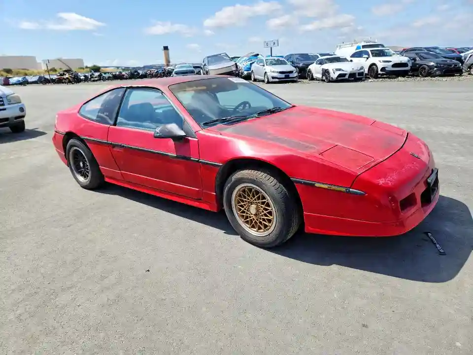 1G2PG1199JP223468 1988 PONTIAC FIERO-3