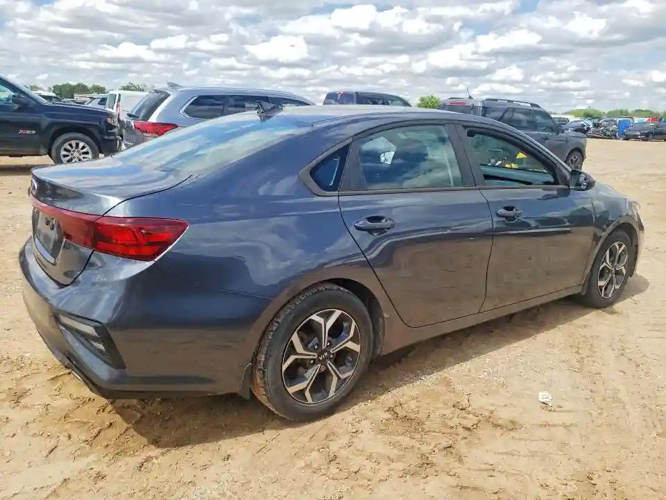 3KPF24AD6LE194588 2020 KIA FORTE-2