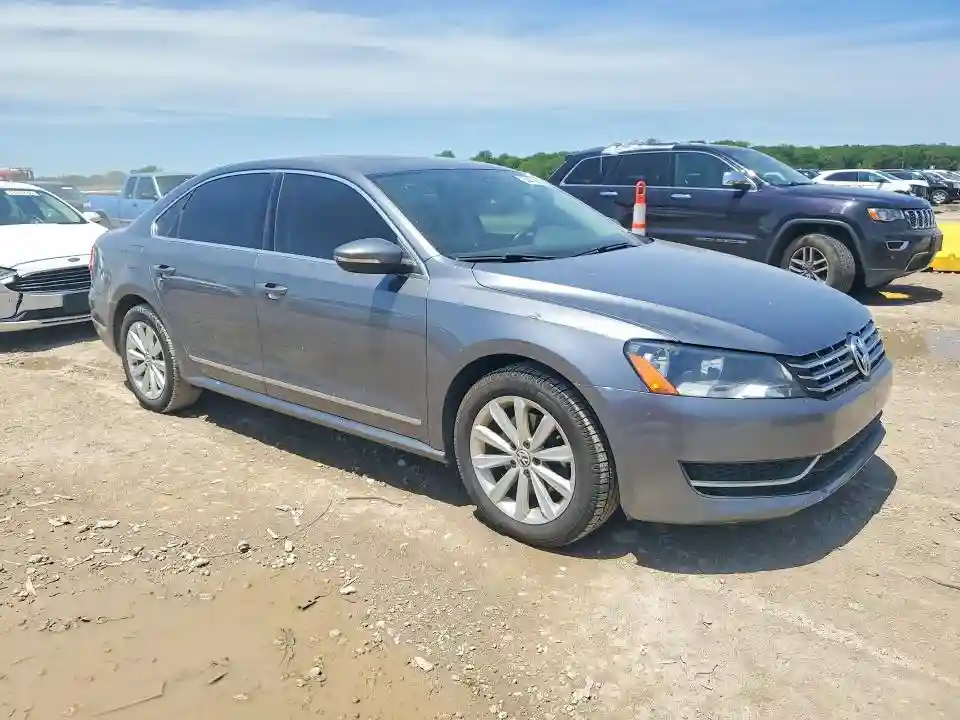 1VWCH7A34CC105115 2012 VOLKSWAGEN PASSAT-3