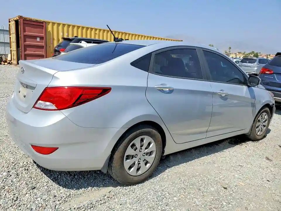 KMHCT4AE8HU340163 2017 HYUNDAI ACCENT-2